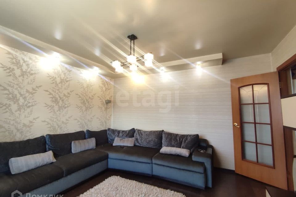 Продаётся 4-комнатная квартира, 76 м²