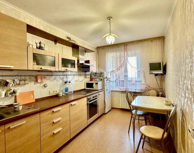 Продаётся 1-комнатная квартира, 36 м²