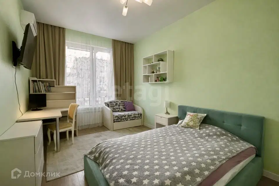 Продаётся 2-комнатная квартира, 74.3 м²