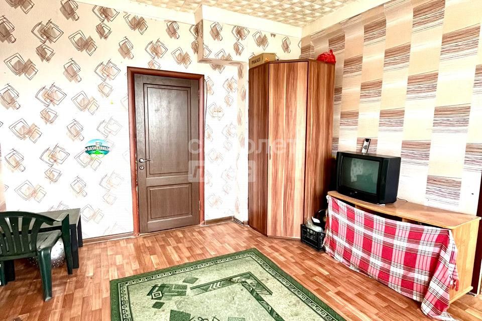 Продаётся 2 комнаты в 4-комн. квартире, 27 м²