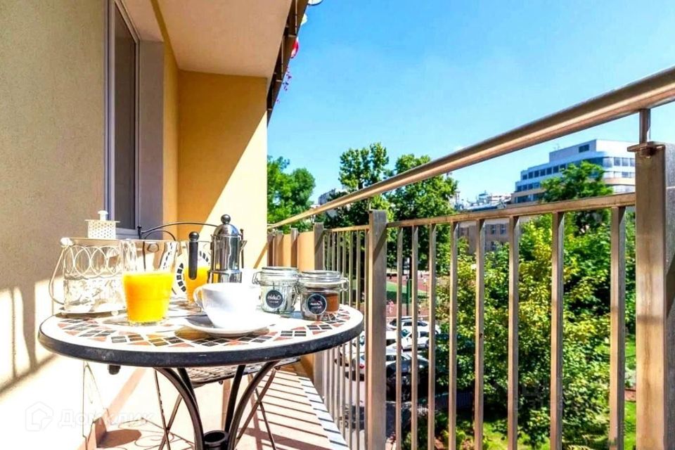 Продаётся 1-комнатная квартира, 37 м²