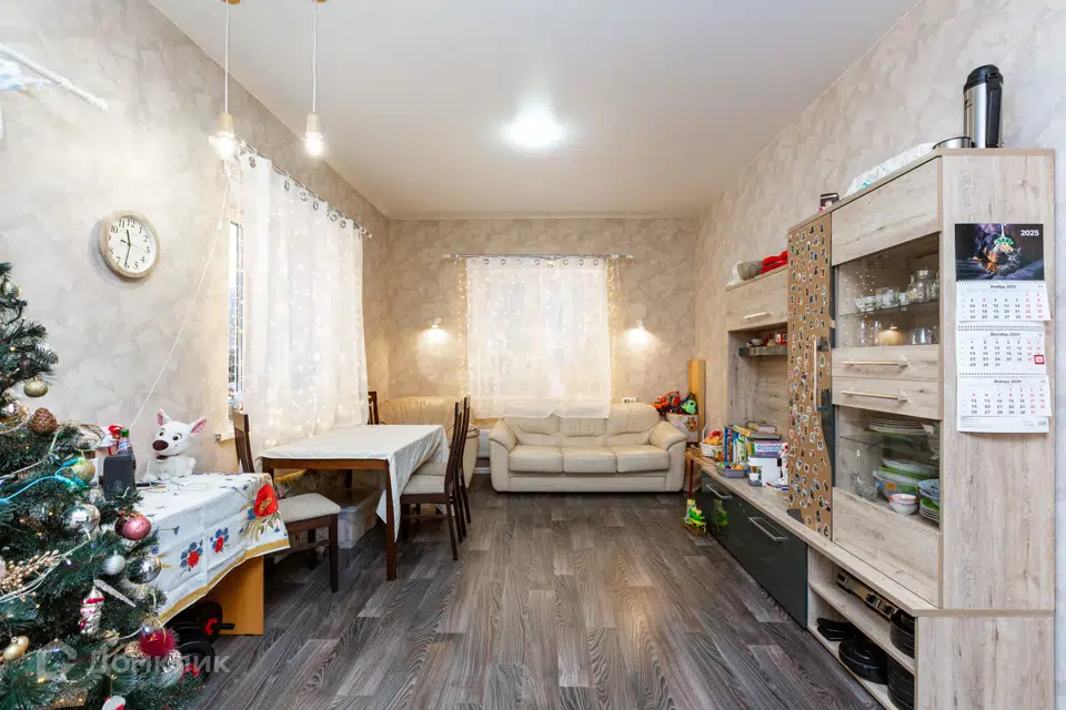 Продаётся 2-этажный дом, 130.7 м²