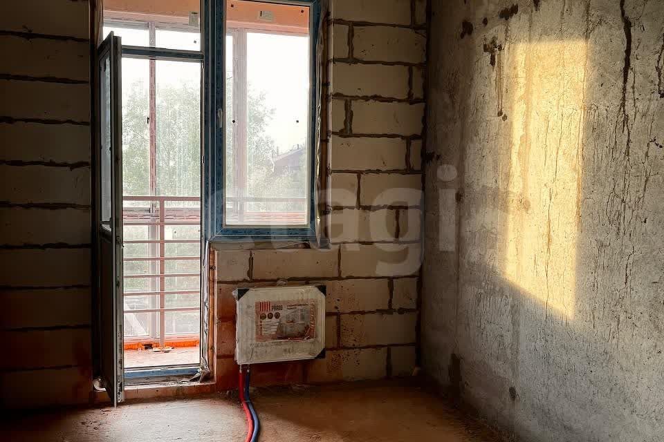 Продаётся 1-комнатная квартира, 37.3 м²