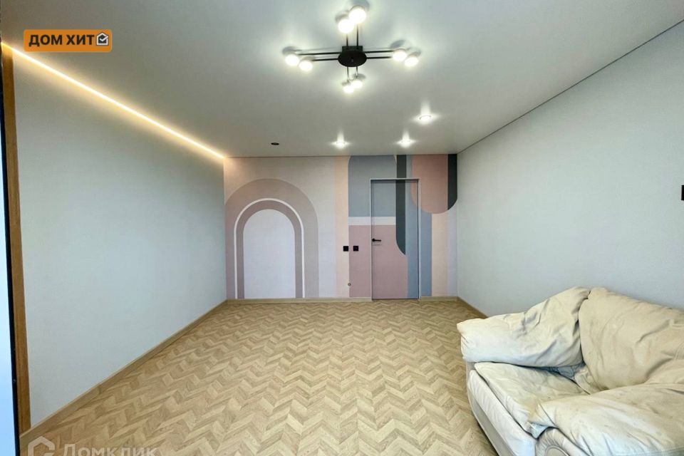 Продаётся 2-комнатная квартира, 55.8 м²