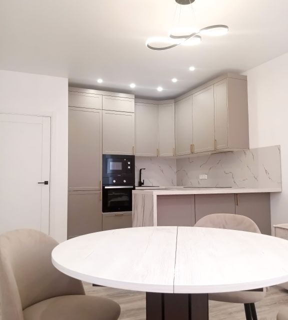 Продаётся 3-комнатная квартира, 76.4 м²