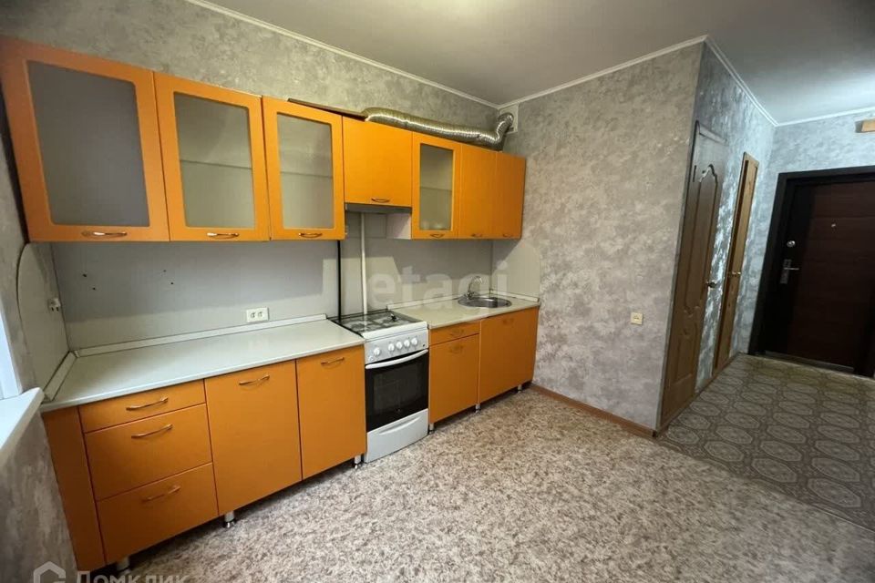 Продаётся 1-комнатная квартира, 35.6 м²