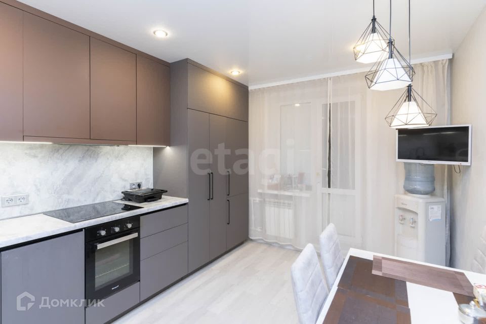 Продаётся 3-комнатная квартира, 65.9 м²