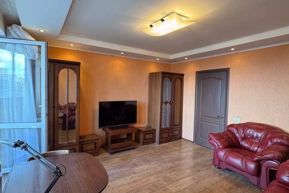 Продаётся 1-комнатная квартира, 44.7 м²