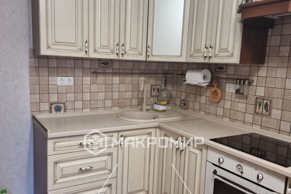 Продаётся 1-комнатная квартира, 44 м²