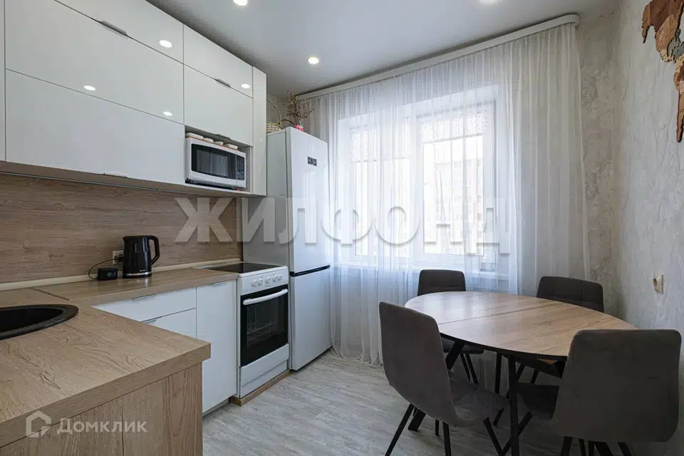 Продаётся 2-комнатная квартира, 52.7 м²