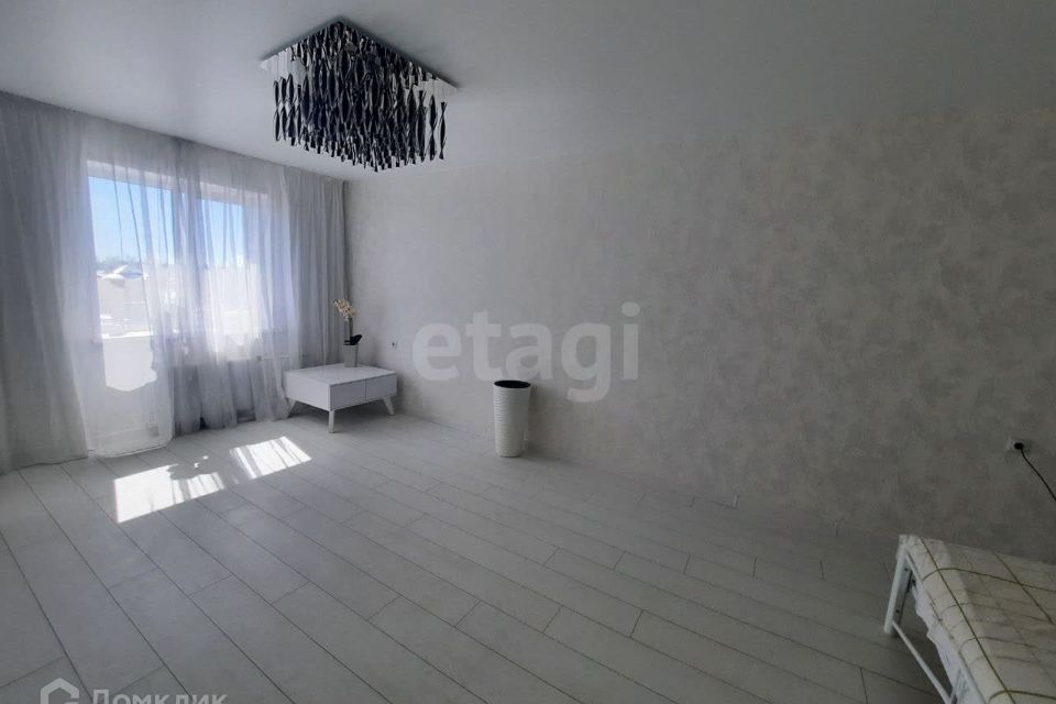 Продаётся 1-комнатная квартира, 50.8 м²
