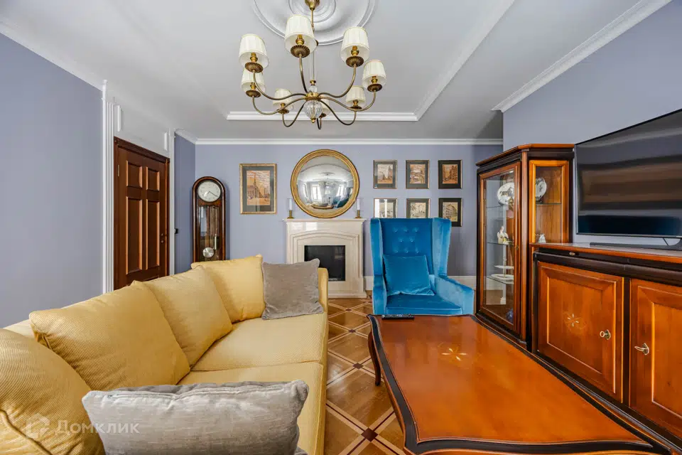 Продаётся 2-комнатная квартира, 67.8 м²