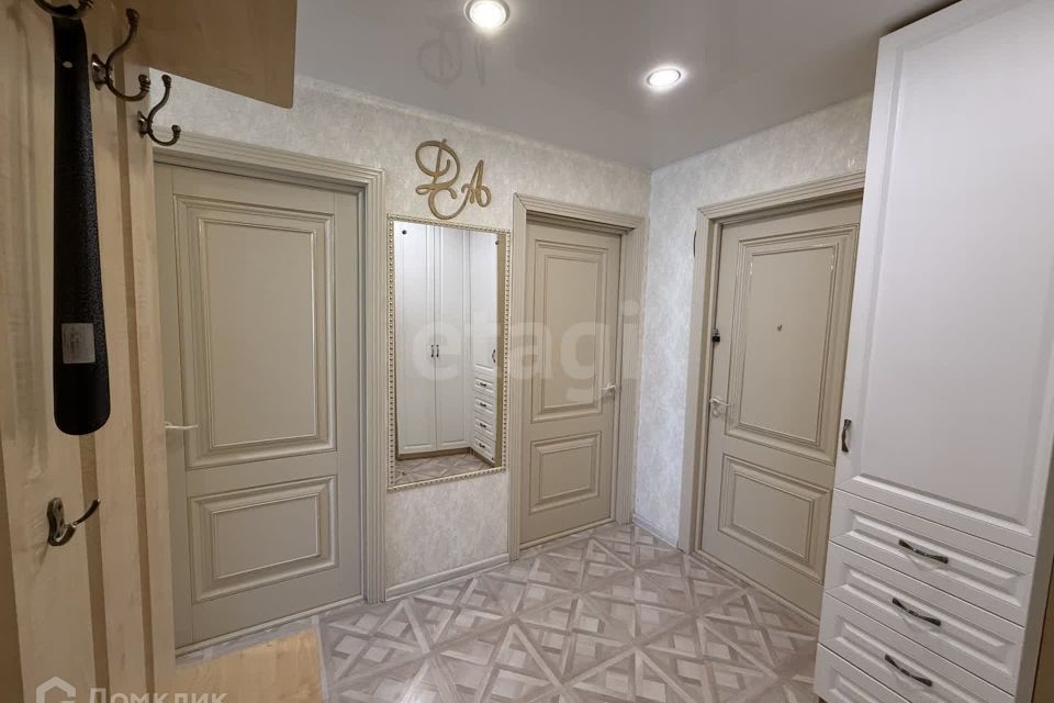 Продаётся 3-комнатная квартира, 62.2 м²
