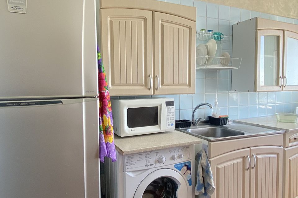Сдаётся 1-комнатная квартира, 38 м²