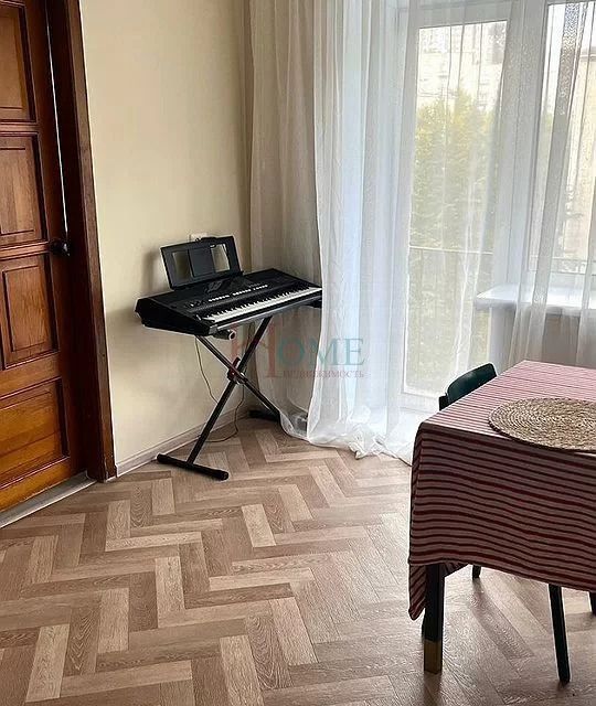 Сдаётся 2-комнатная квартира, 43 м²