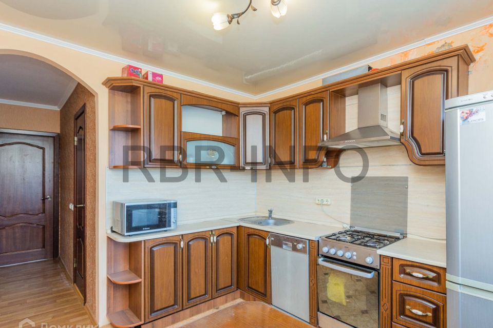 Продаётся 3-комнатная квартира, 82 м²