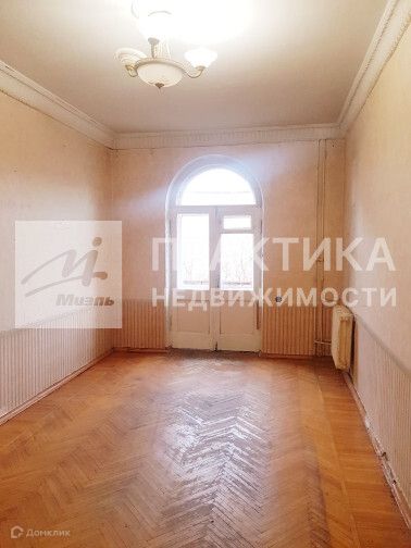 Продаётся 2-комнатная квартира, 56.5 м²