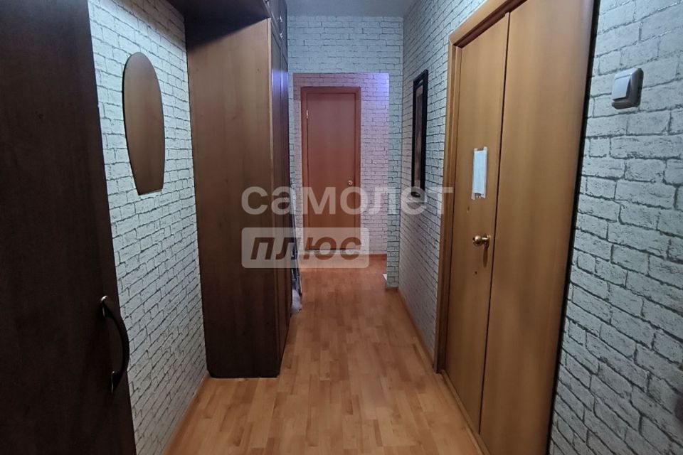 Продаётся 2-комнатная квартира, 57 м²