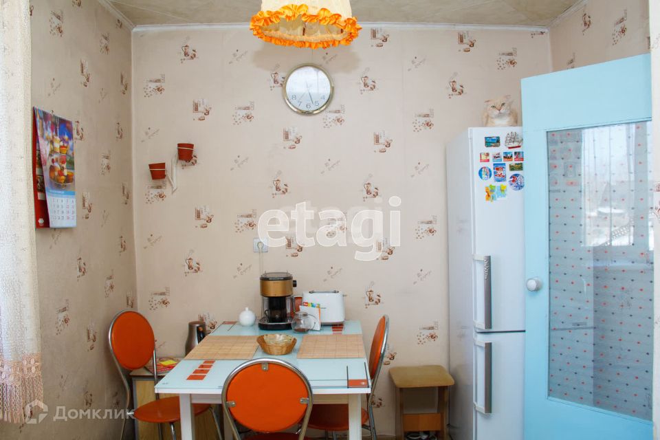Продаётся 4-комнатная квартира, 77.7 м²
