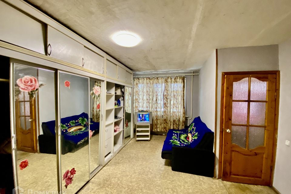 Продаётся 1-комнатная квартира, 32 м²