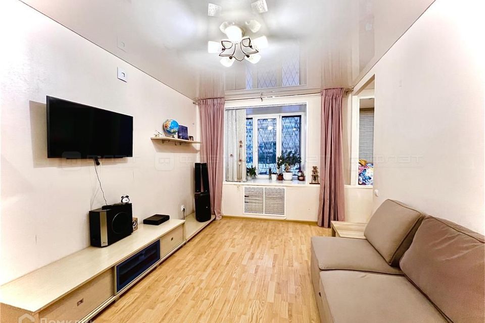 Продаётся 3-комнатная квартира, 92.7 м²
