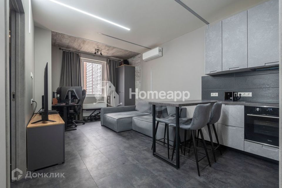 Продаётся 1-комнатная квартира, 38.8 м²