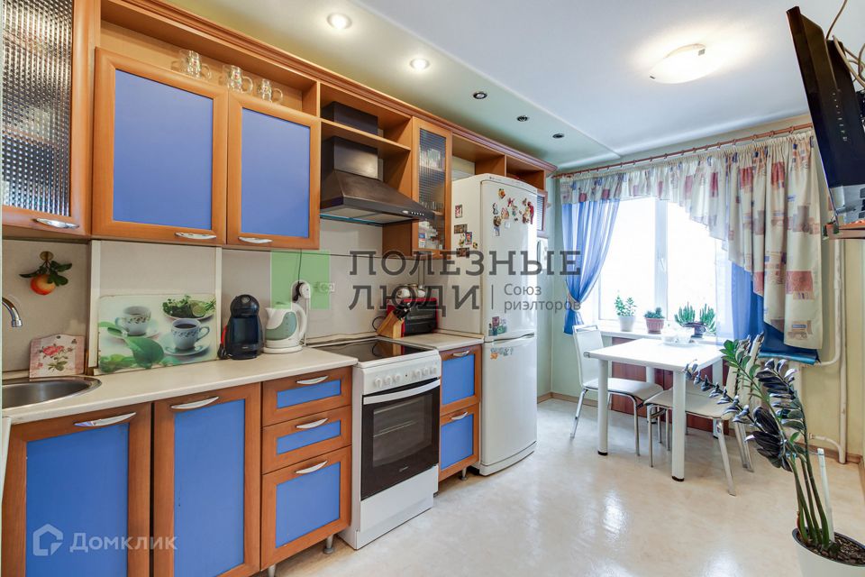 Продаётся 3-комнатная квартира, 62.5 м²