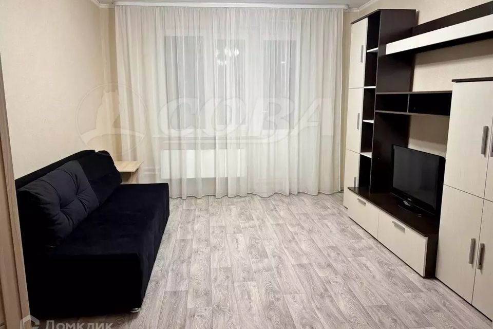 Продаётся 1-комнатная квартира, 42.1 м²