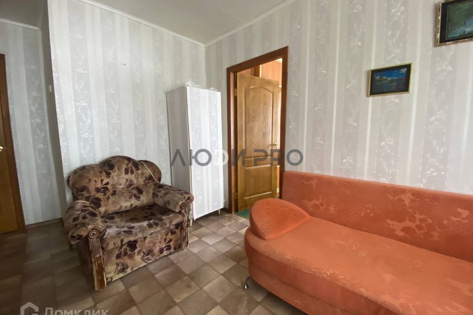 Сдаётся 3-комнатная квартира, 52.6 м²