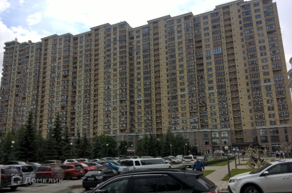 Продаётся 3-комнатная квартира, 122 м²