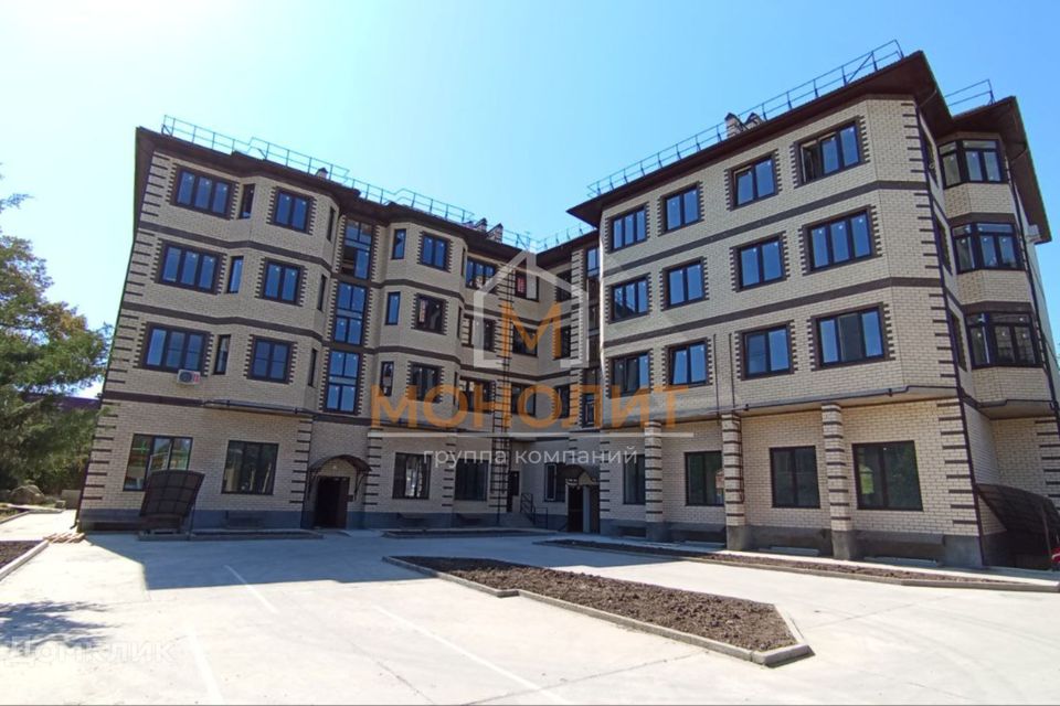 Продаётся 1-комнатная квартира, 43.7 м²