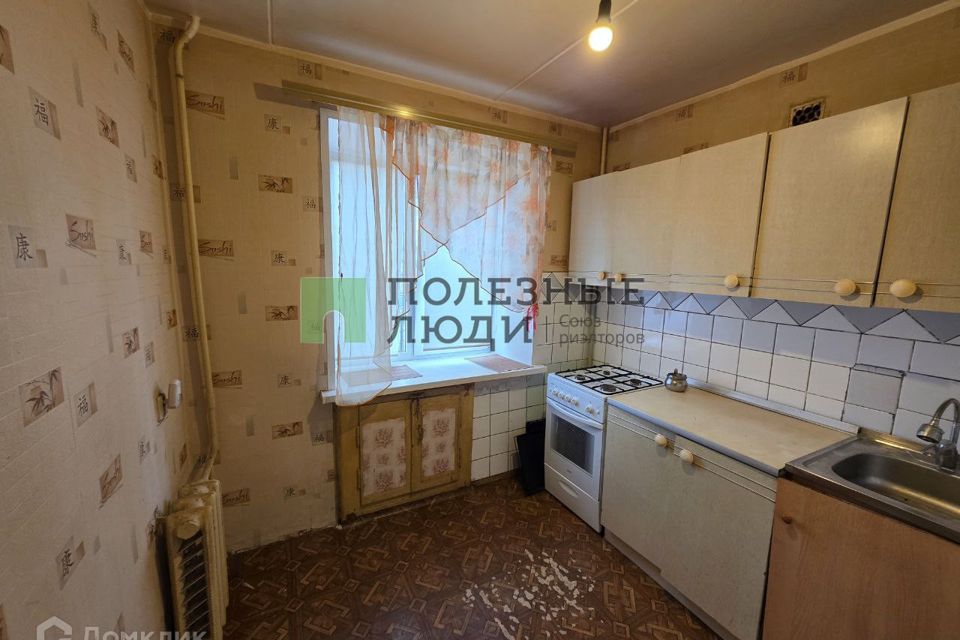 Сдаётся 4-комнатная квартира, 60 м²