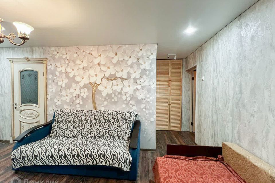 Продаётся 3-комнатная квартира, 55.7 м²
