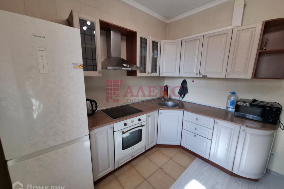 Сдаётся 1-комнатная квартира, 43.6 м²