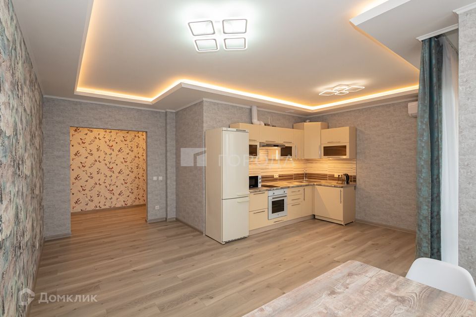 Сдаётся 2-комнатная квартира, 68 м²