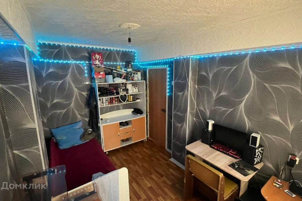Продаётся 3-комнатная квартира, 60.2 м²