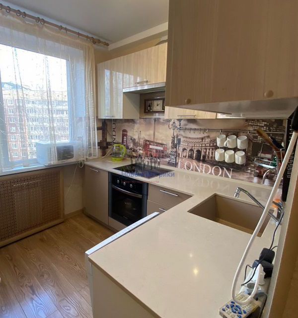 Продаётся 3-комнатная квартира, 57 м²