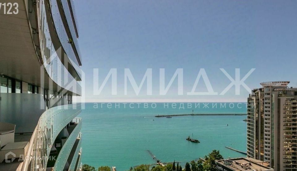 Продаётся 2-комнатная квартира, 115 м²