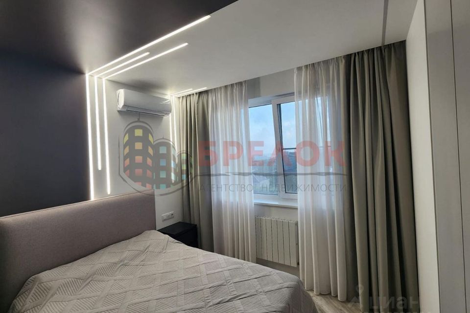 Продаётся 1-комнатная квартира, 42.3 м²