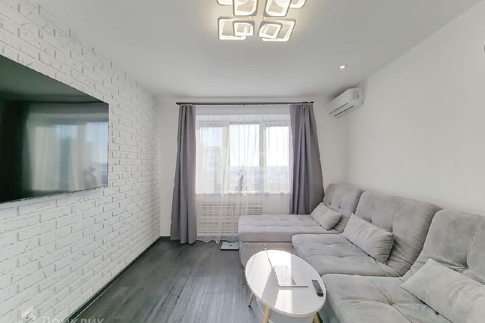 Сдаётся 2-комнатная квартира, 50.4 м²