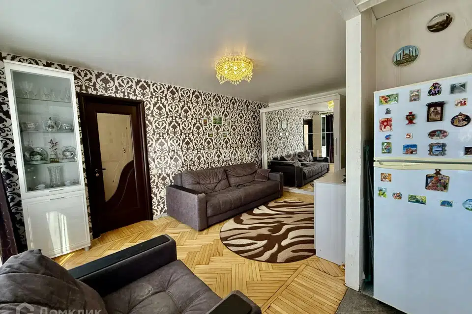 Продаётся 2-комнатная квартира, 43.4 м²