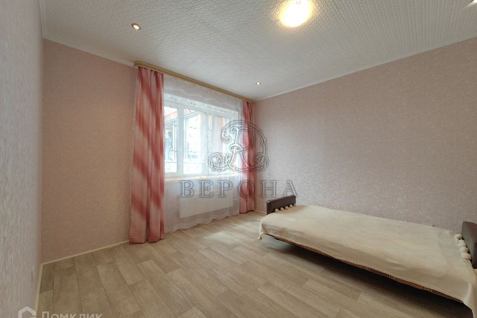 Продаётся 1-комнатная квартира, 28.4 м²