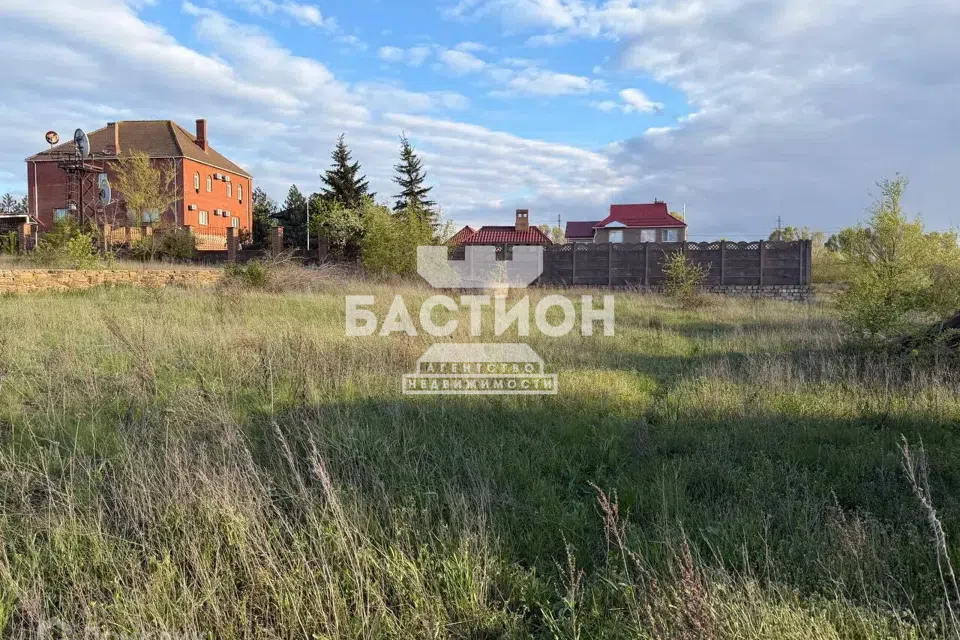 Продаётся участок, 10 сот.