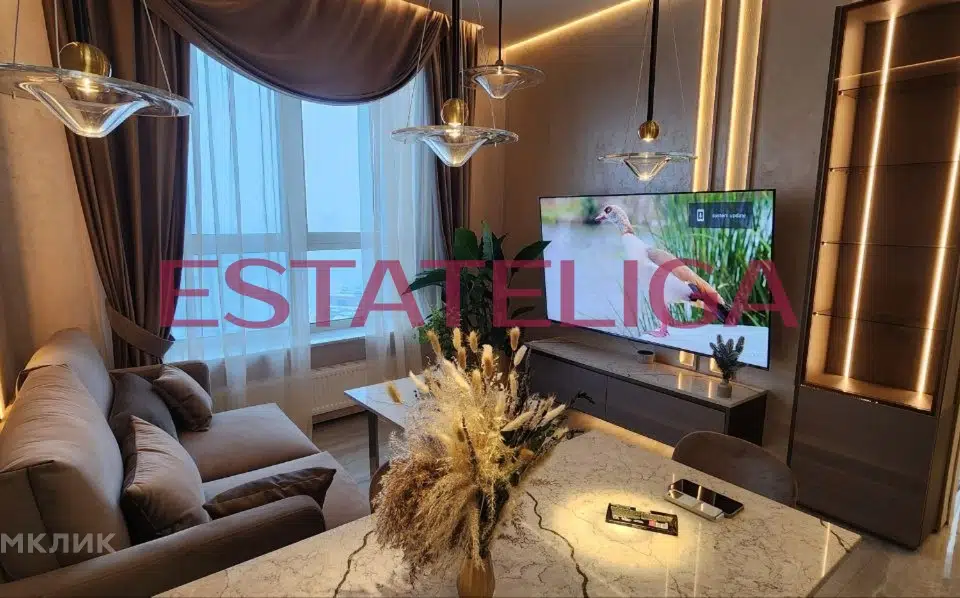 Продаётся 2-комнатная квартира, 67.3 м²