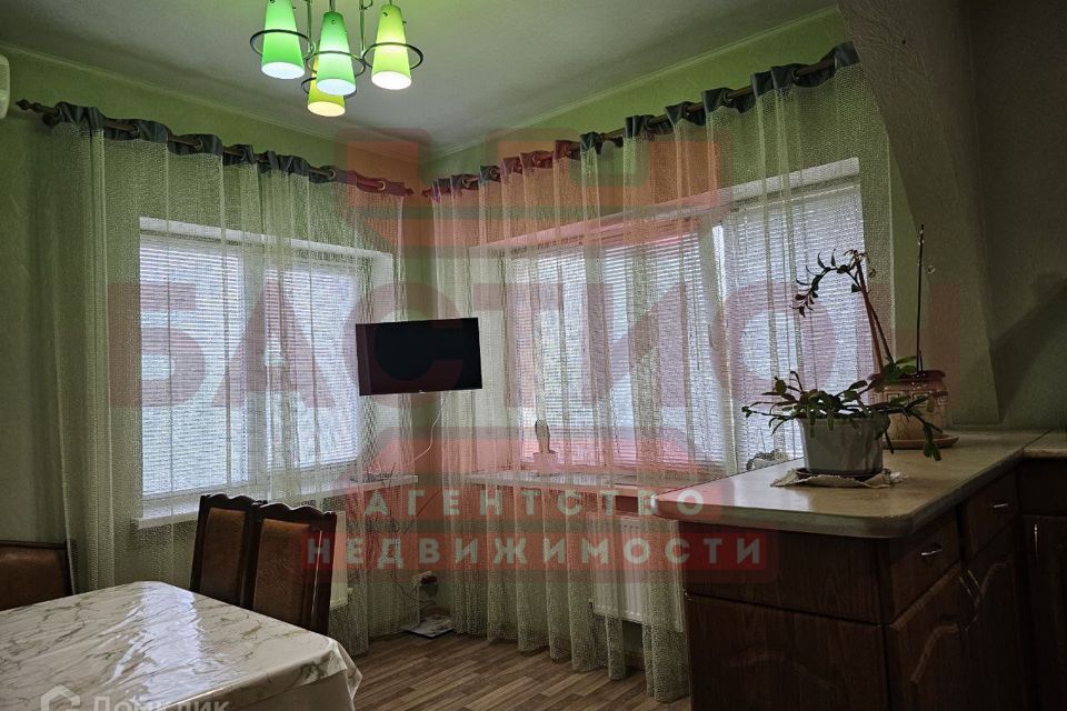 Продаётся 2-этажный дом, 150 м²