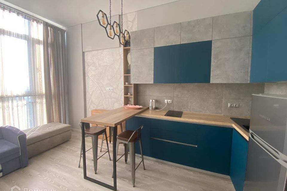 Продаётся 1-комнатная квартира, 43 м²