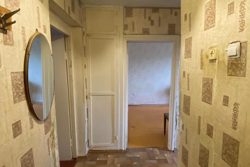 Продаётся 3-комнатная квартира, 62.3 м²