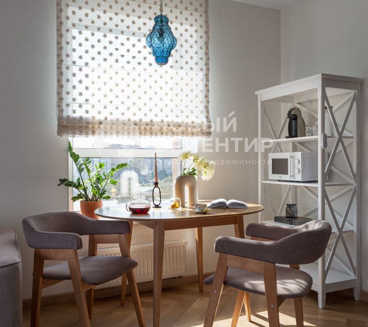 Продаётся 1-комнатная квартира, 40.2 м²