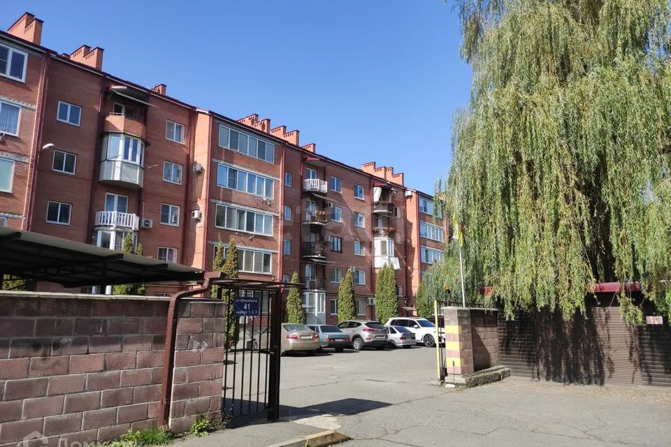 Продаётся 3-комнатная квартира, 76 м²