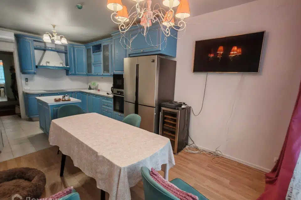 Продаётся 2-комнатная квартира, 73 м²
